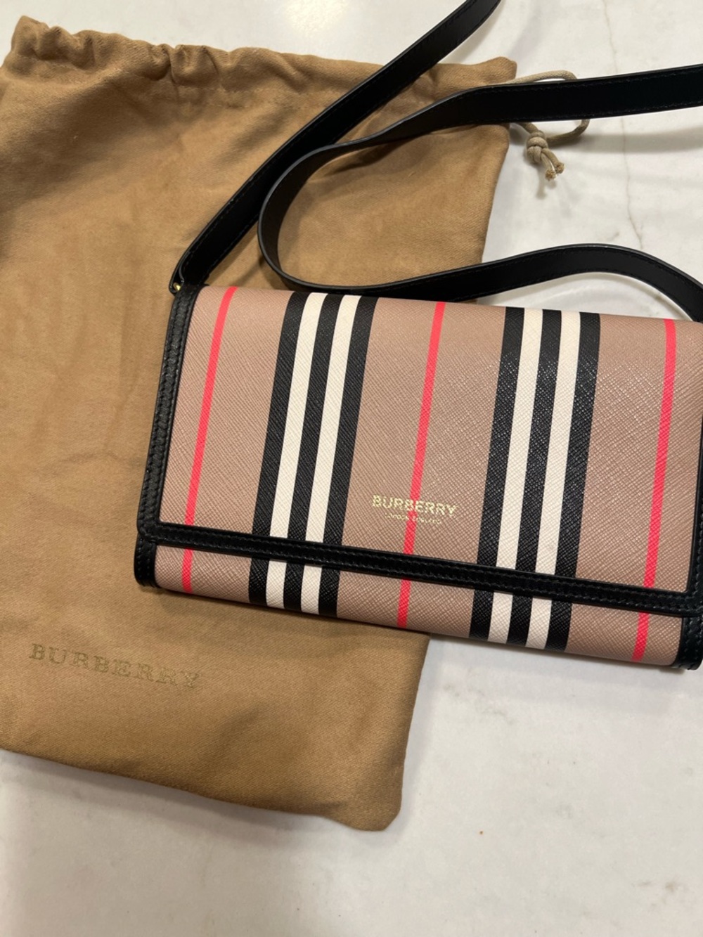 Burberry Hannah Wallet Beige Striped Crossbody Bag with Black Trim & Red Accents - Picture 11 of 11